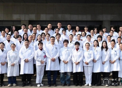 看见省医每一面·名科丨口腔医学中心：为生命质量筑牢“齿”久防线