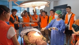 青矜承医志，暑夏传仁心，我院“青承医志”职工子女暑期实践活动顺利结束