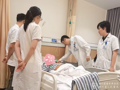 跨越三千公里的生命托付： 四川省人民医院成功救治菲律宾极高危前列腺癌患者