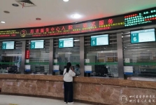看见省医每一面丨每一张入院证的背后 都有人在为你“跑腿”